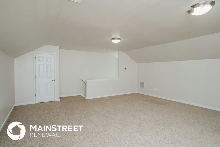 Building Photo - 17017 Bowline View Trail