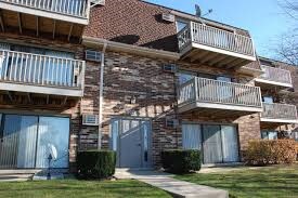 Building Photo - 249 W Ct of Shorewood