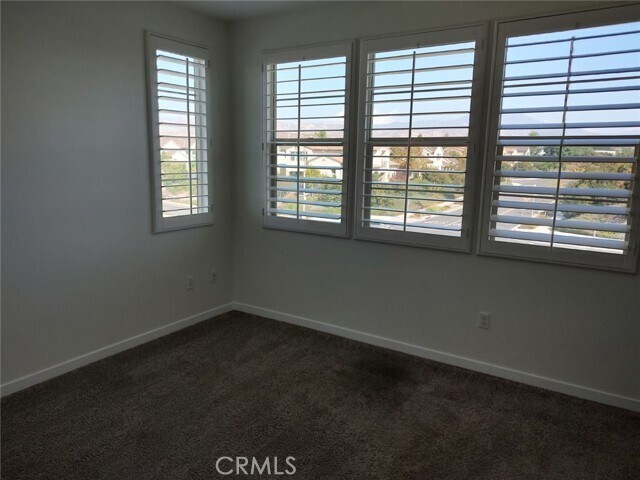 Building Photo - 202 Paramount