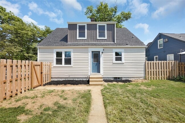 Building Photo - 3407 Lincoln St