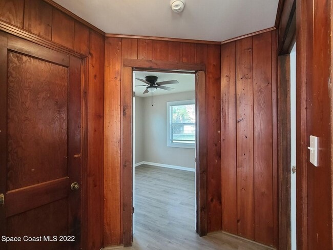 Building Photo - 1503 Licht St