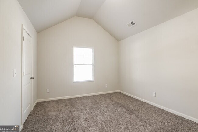 Building Photo - 176 Randy Way