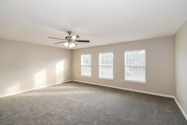 Building Photo - 87009 Kip Ln