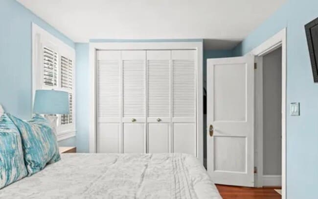 Building Photo - 444 St Davids Ave