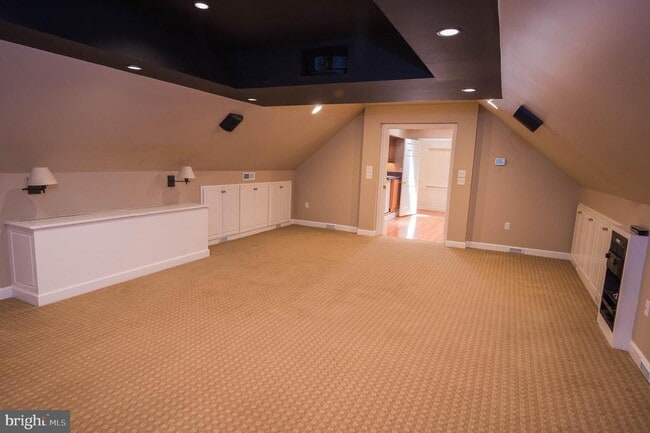 Building Photo - 5482 Royal Mile Blvd