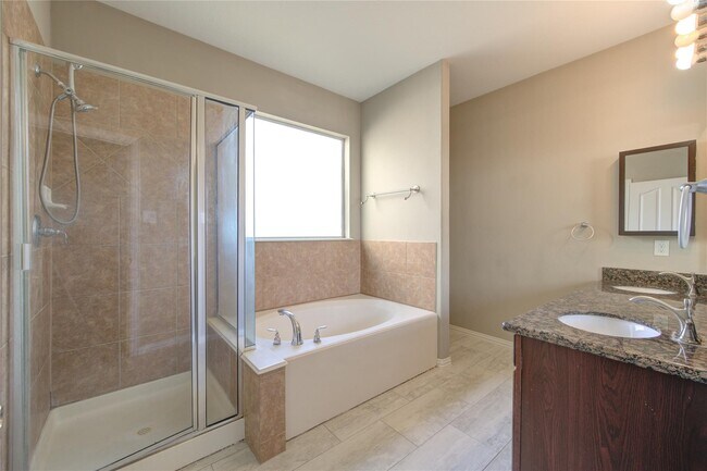 Building Photo - 10759 Ocelot Ln