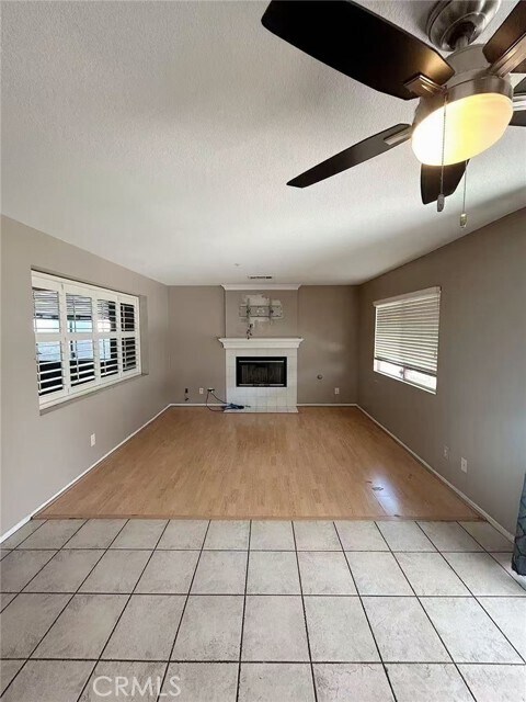 Building Photo - 15865 Flamingo Dr
