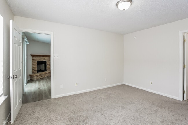 Building Photo - 2079 Meadowlark Ln