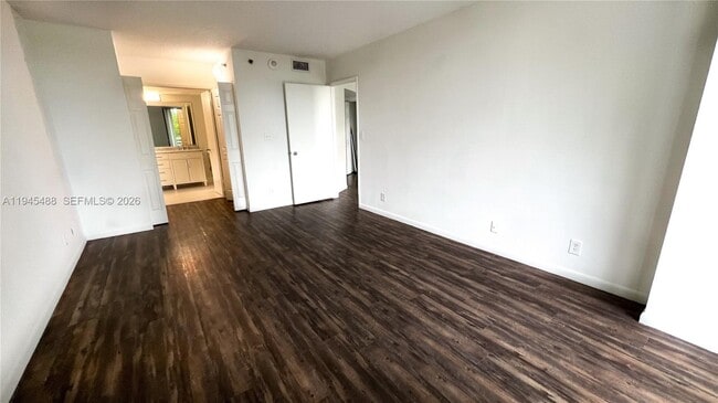 Building Photo - 3300 NE 192 St