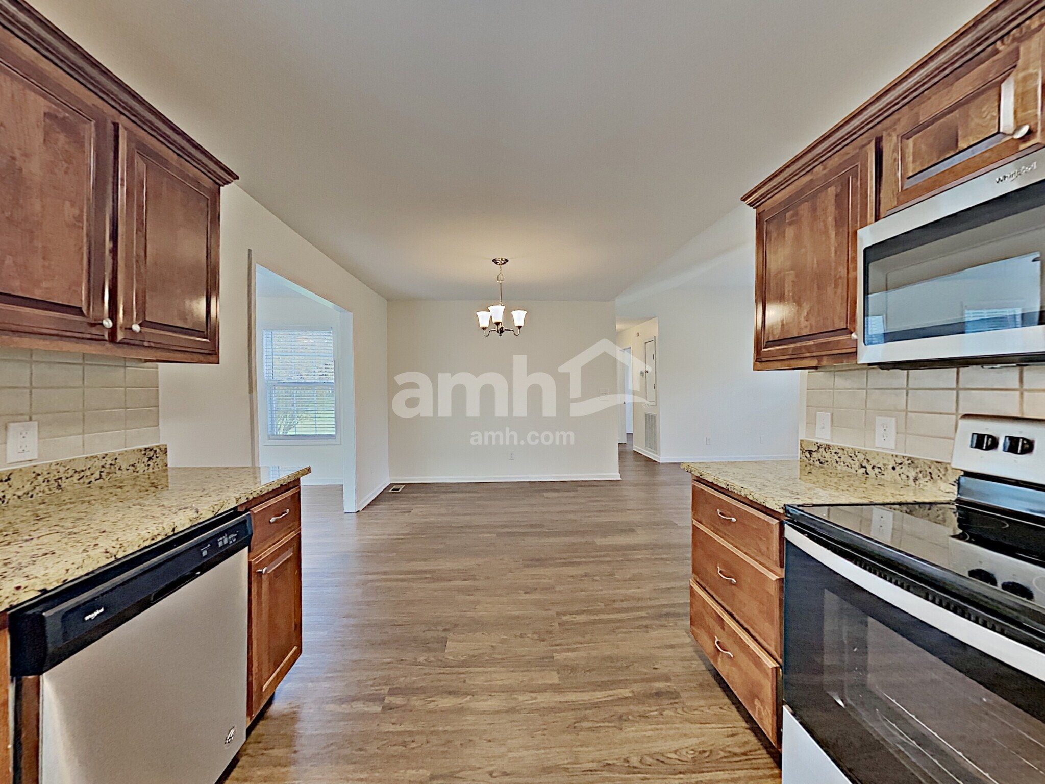 Building Photo - 2908 Checkers Ct