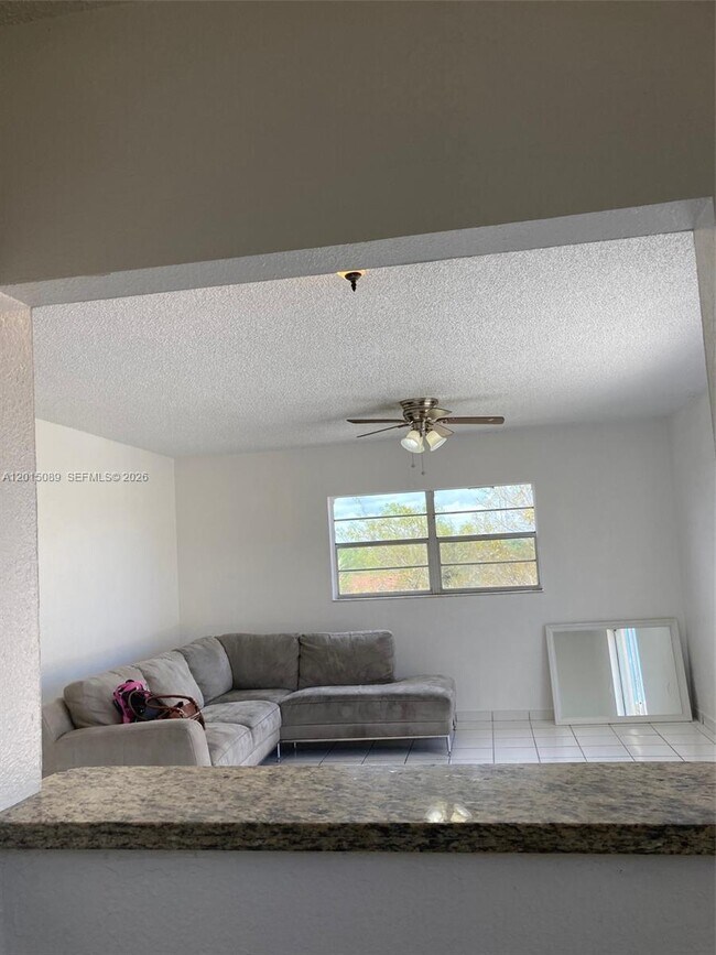 Building Photo - 5100 SW 41st St