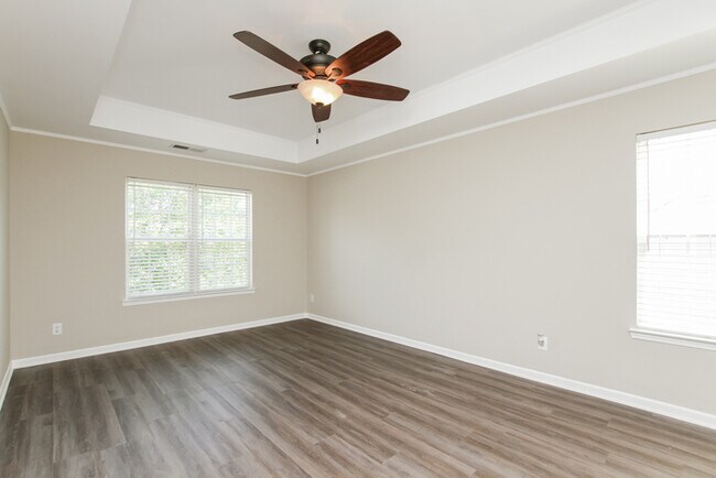 Building Photo - 167 Devon Forrest Dr