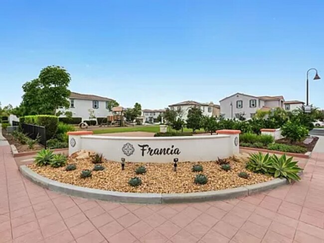 Building Photo - Beautiful, Partially Furnished Oceanside Home