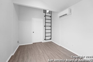 Building Photo - 7169 Elm Cv