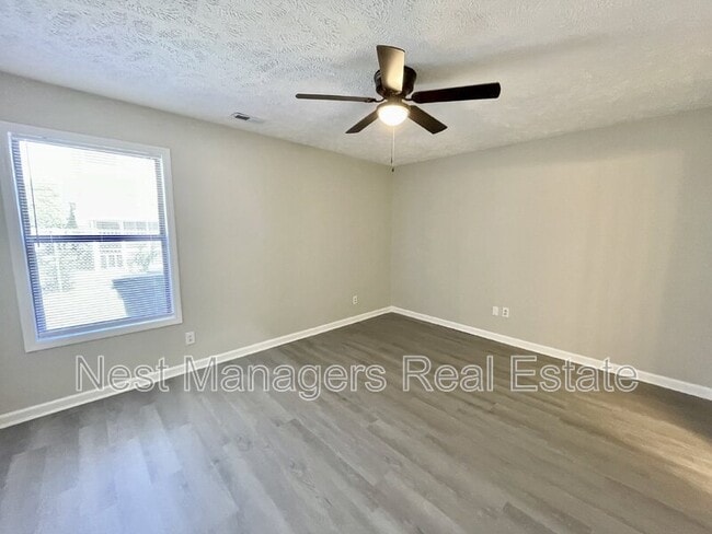 Building Photo - 187 Aloha Dr