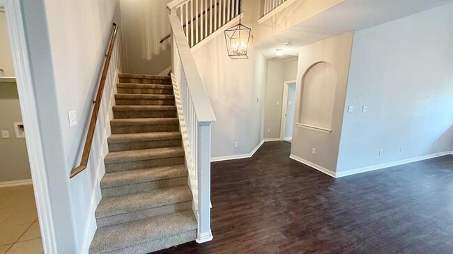 Building Photo - 129 Eagle Owl Loop