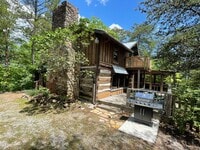 Building Photo - MOVE IN READY