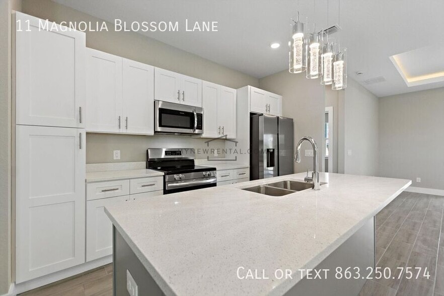 Building Photo - 11 Magnolia Ln