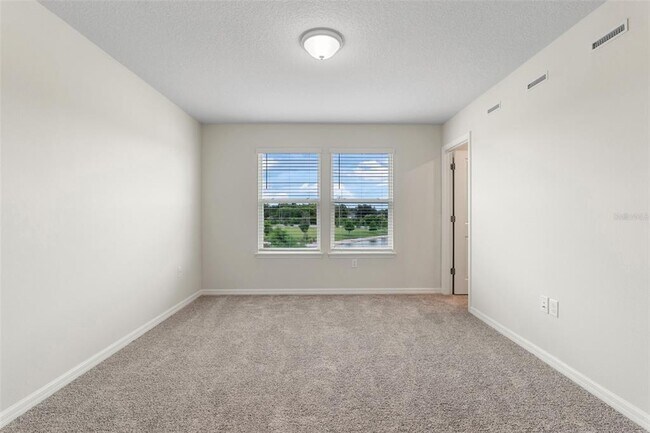 Building Photo - 3142 Emerald Acrs Ln