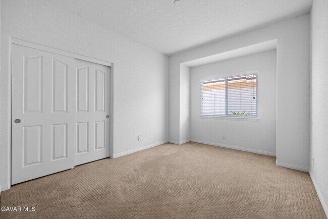 Building Photo - 37152 Waltham Pl
