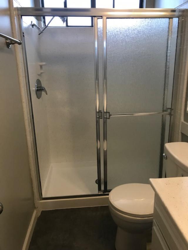 2nd.bath/shower - 11806 Gorham Ave