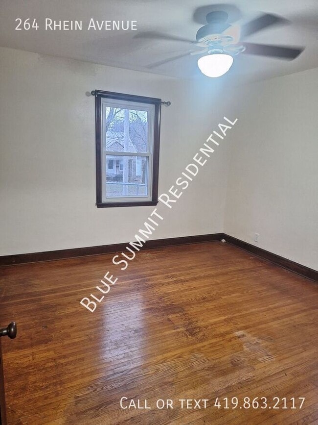 Building Photo - 264 Rhein Ave