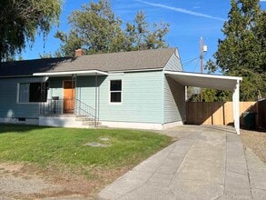 Building Photo - 222 Casey Ave