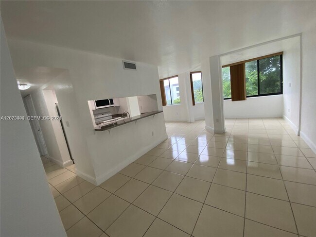 Building Photo - 8365 SW 152nd Ave