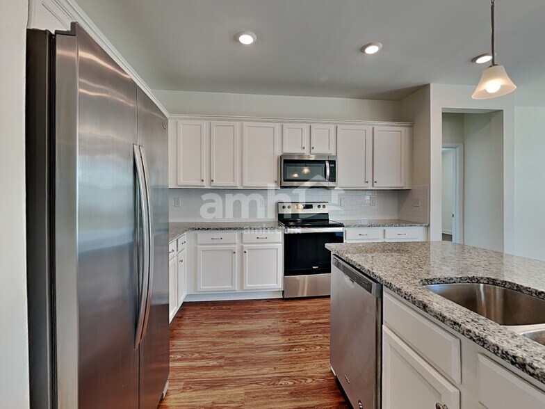 Building Photo - 2304 Campbell Cv Ct