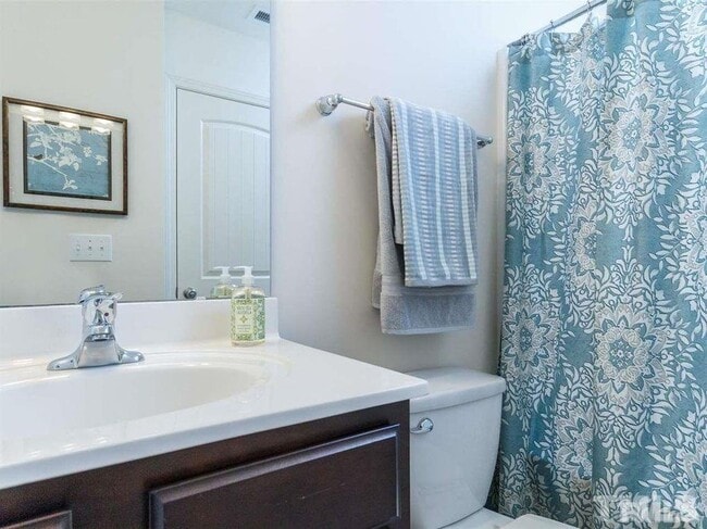 Building Photo - 3290 Ivy Wood Ln