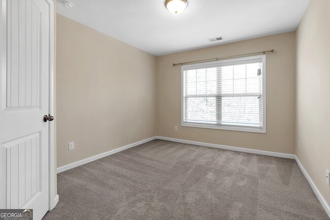 Building Photo - 836 Ivy Vine Way