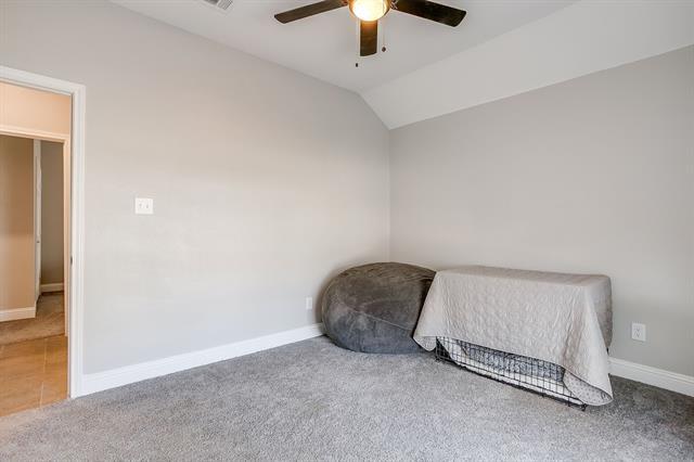 Building Photo - 5617 Kilpatrick Ave