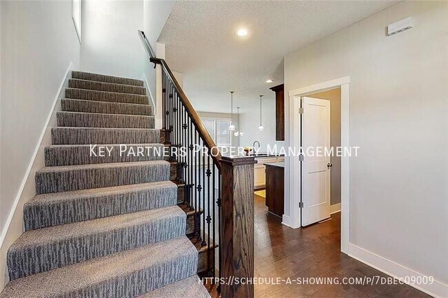 Building Photo - 16439 Blair-