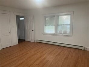 Building Photo - 36 Bellevue Rd