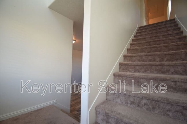 Building Photo - 14893 S Thunder Horse Ln