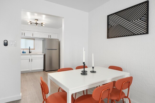 Building Photo - Venture on 16th