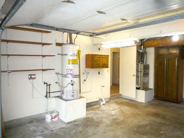 Building Photo - 7882 Comstock Cir