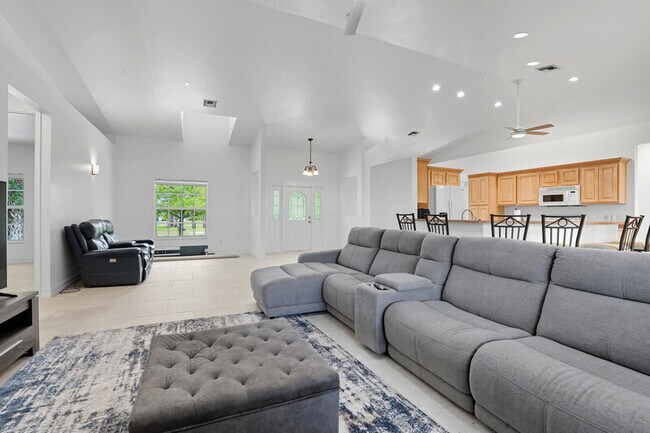 Building Photo - 2261 Krape Rd