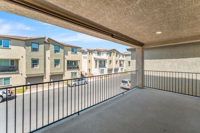 Building Photo - Modern North Las Vegas Retreat with Stylish Open-Concept Living!