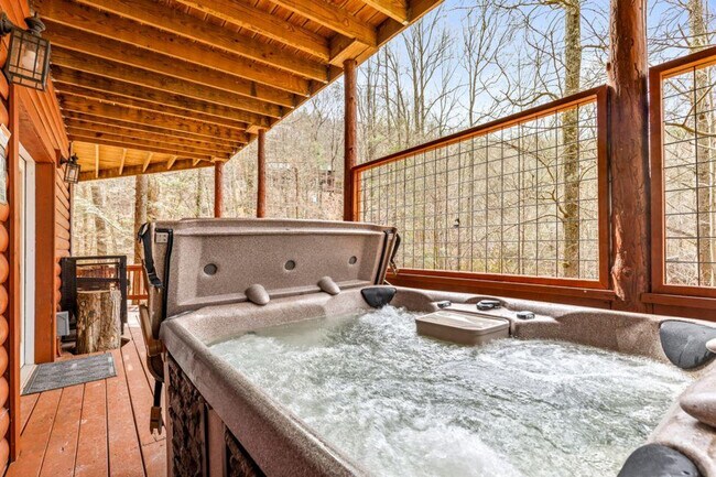 Building Photo - 3905 Fern Brook Way