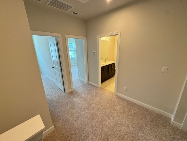 Building Photo - 4707 Cypress Tree Ln