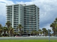 Building Photo - Pensacola Beach - Tristian Towers - 2 bedroom, 2 bathroom - Community Pool & Water views