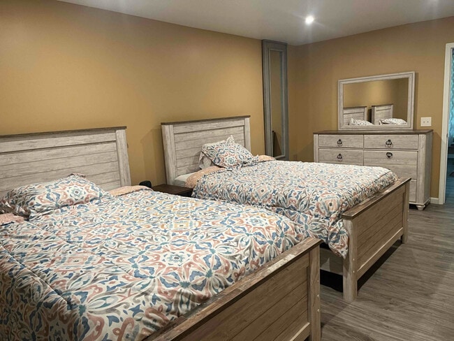 Building Photo - 578 Tuscarora Rd