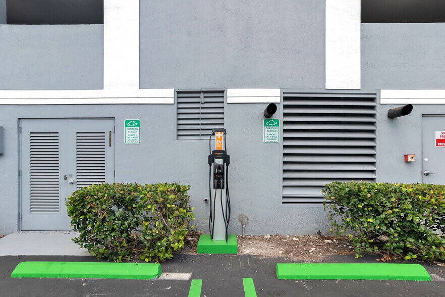 Building Photo - 5077 NW 7th St