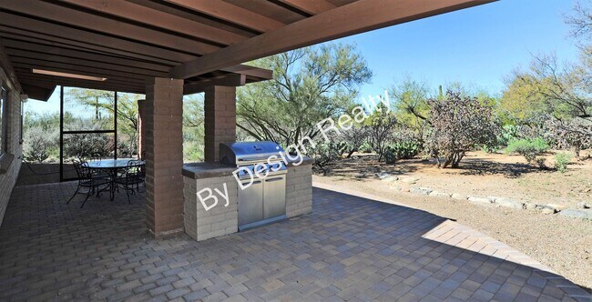 Building Photo - Remodeled Foothills Clusters 3 Bed 2 Bath