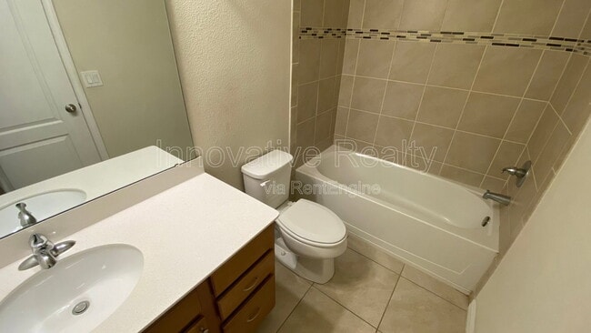 Building Photo - 7548 Aloma Pines Ct