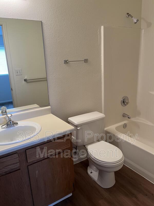 Building Photo - 3625 Centennial Cir