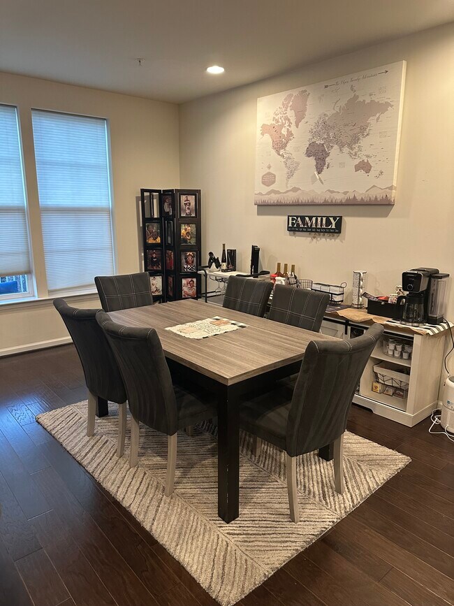 Building Photo - 5640 Scott Ridge Pl