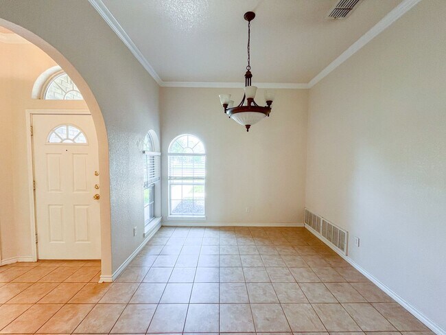 Building Photo - Available NOW!!!! This charming 1 story, 3...