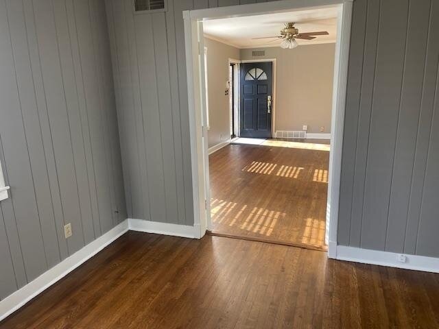 Building Photo - 3634 Cowden Ave